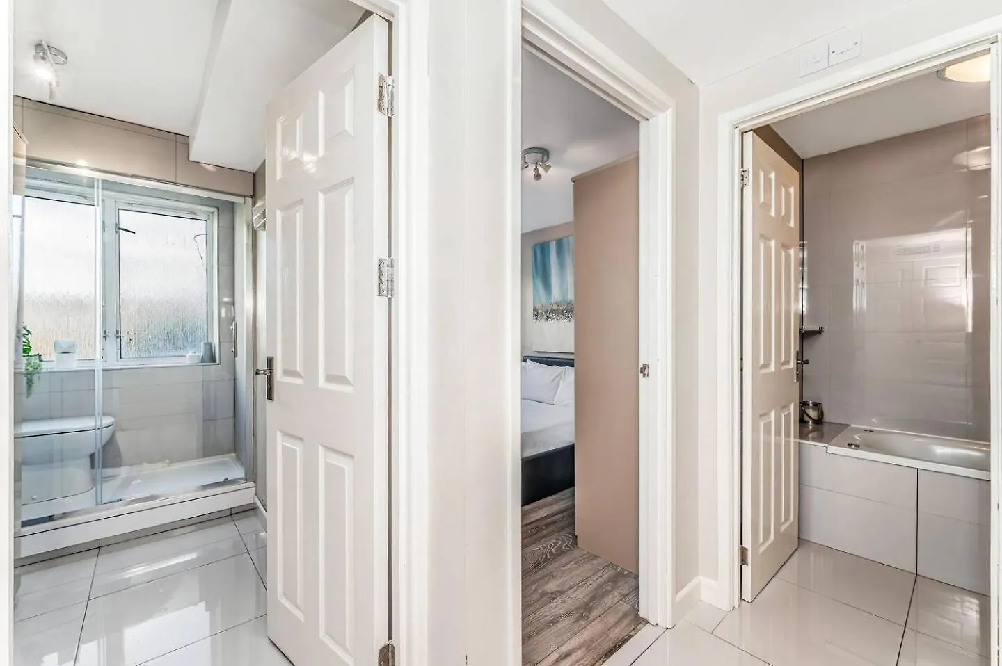 Pass The Keys Modern Apartment By Whitechapel Hospital London