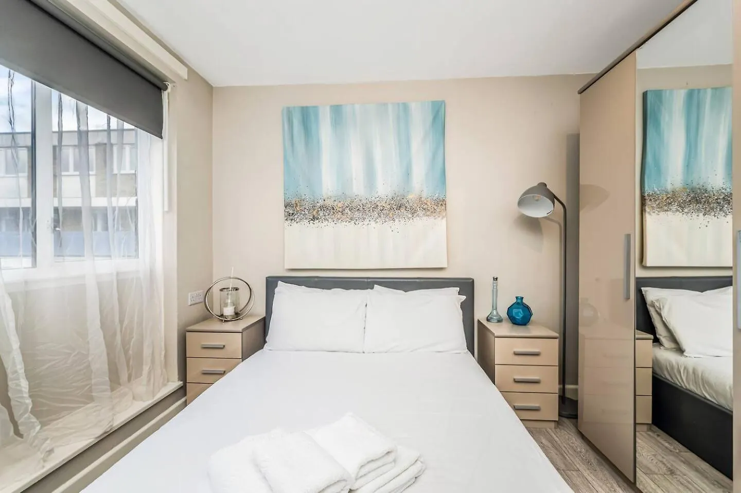 Pass The Keys Modern Apartment By Whitechapel Hospital London 0*,